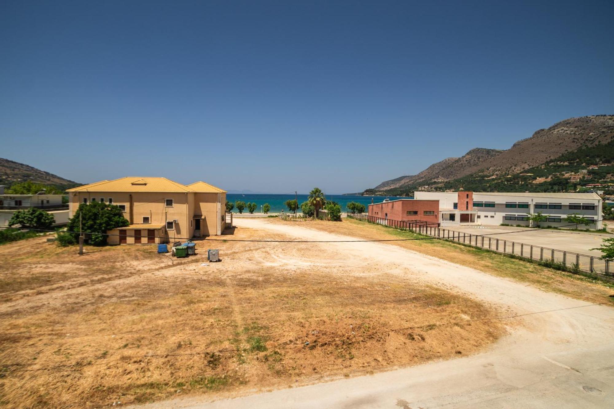 Cassandra Apartment *